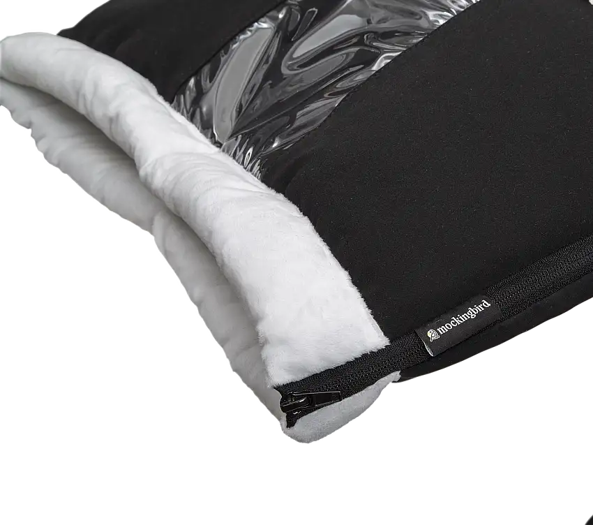 MB19_HandMuff_Closeup_29679-1