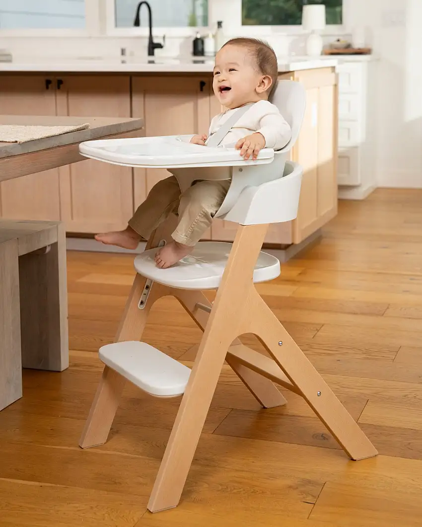 mockingbird-high-chair-lifestyle-1-1