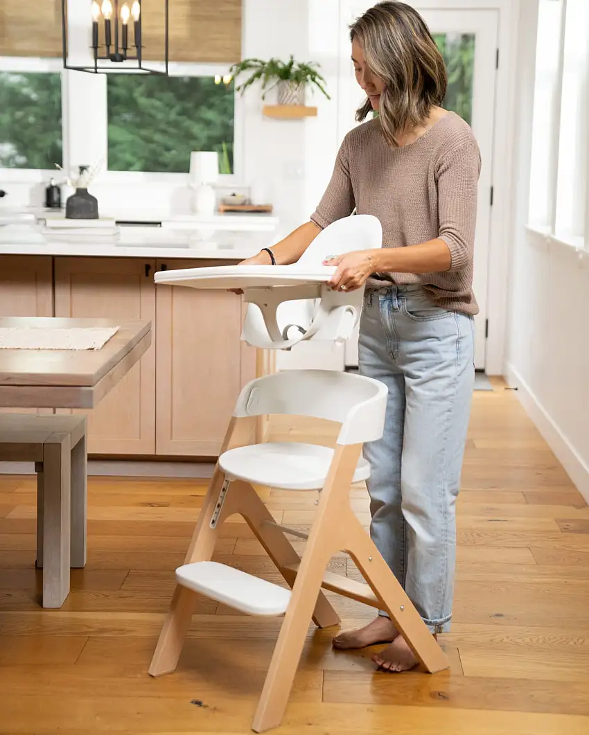 mockingbird-high-chair-lifestyle-3-1
