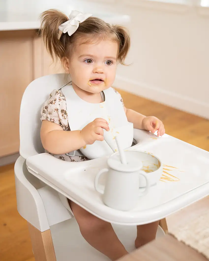 mockingbird-high-chair-lifestyle-9-1