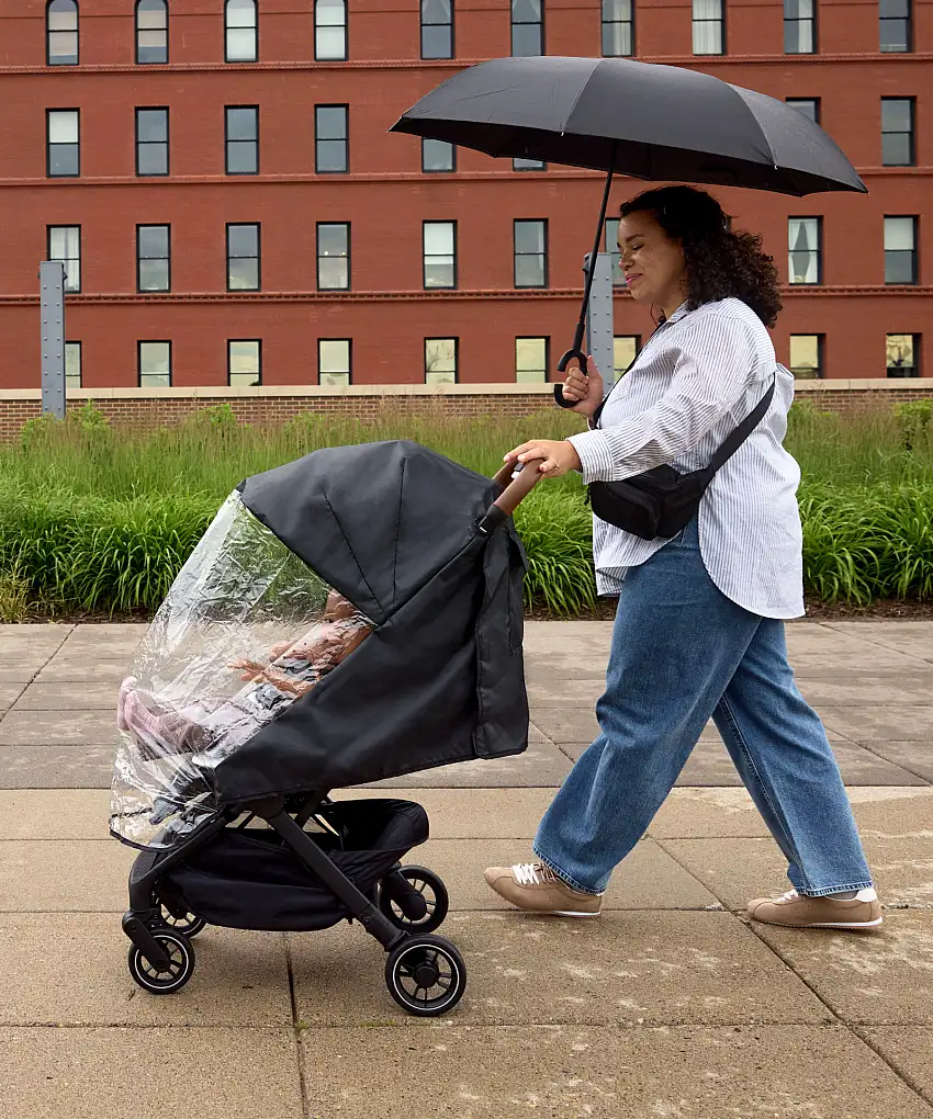 rain_cover_lifestyle_1-1