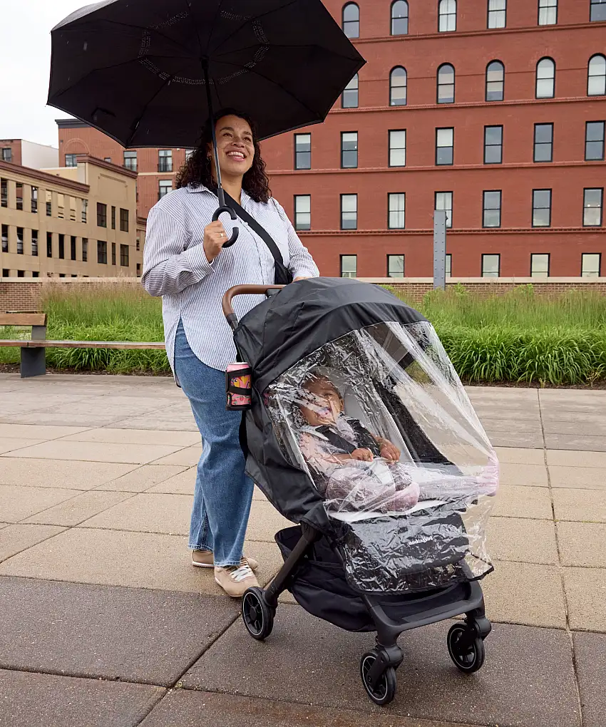 rain_cover_lifestyle_2-1